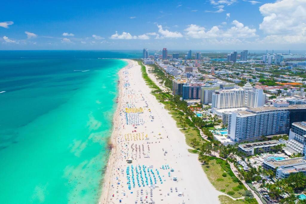 My Lovely Home In Miami 15 Minutes From The Beach Bagian luar foto