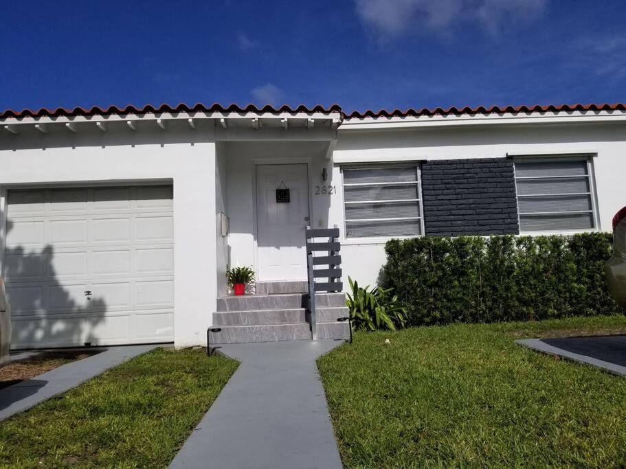 My Lovely Home In Miami 15 Minutes From The Beach Bagian luar foto
