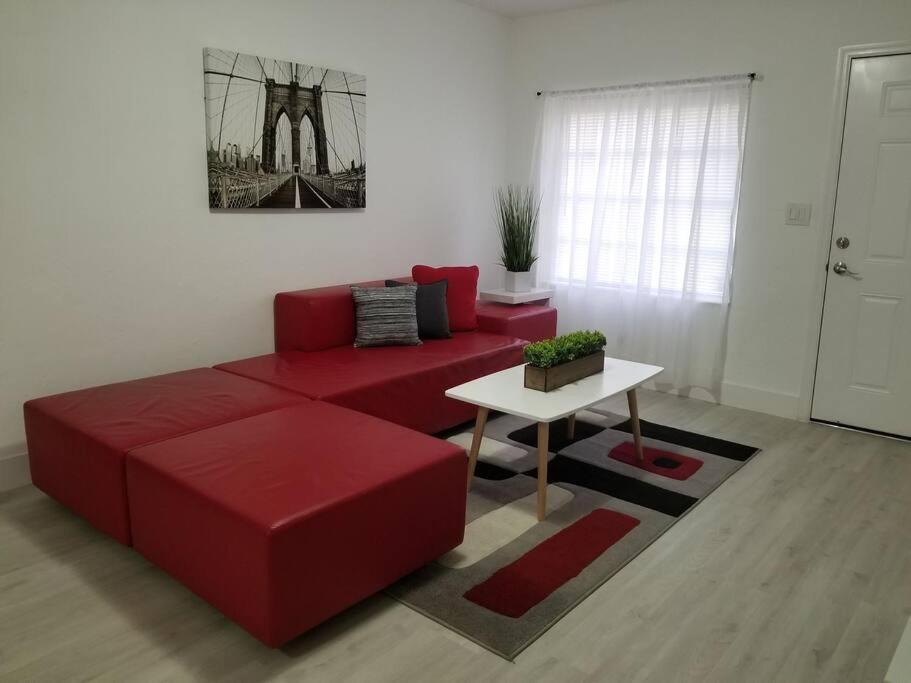 My Lovely Home In Miami 15 Minutes From The Beach Bagian luar foto