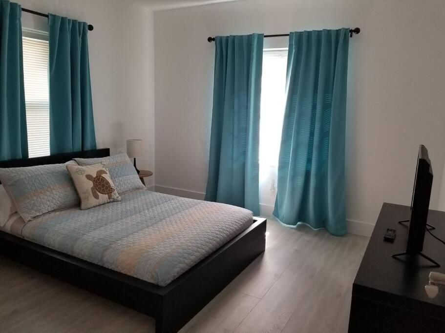 My Lovely Home In Miami 15 Minutes From The Beach Bagian luar foto
