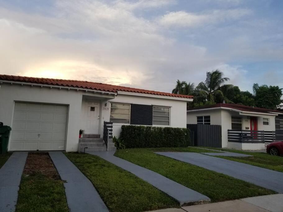 My Lovely Home In Miami 15 Minutes From The Beach Bagian luar foto