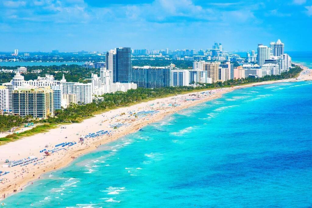 My Lovely Home In Miami 15 Minutes From The Beach Bagian luar foto