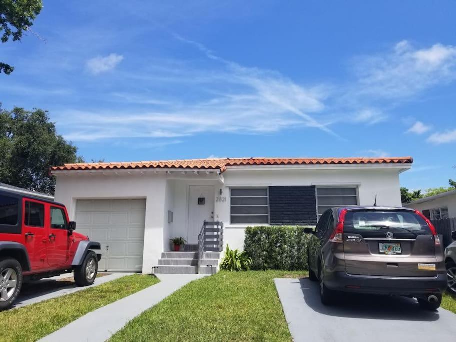 My Lovely Home In Miami 15 Minutes From The Beach Bagian luar foto