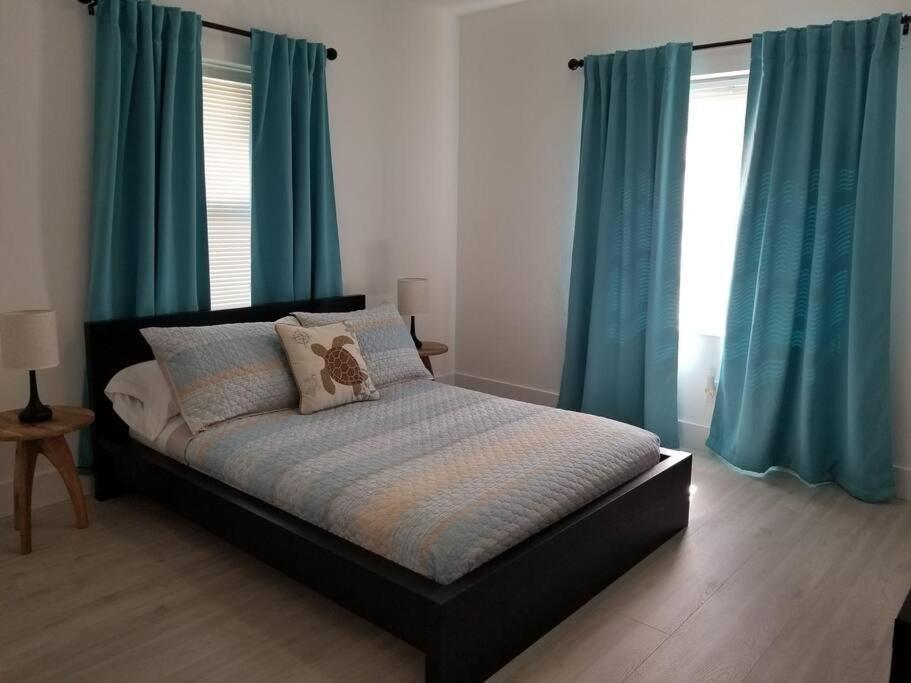 My Lovely Home In Miami 15 Minutes From The Beach Bagian luar foto